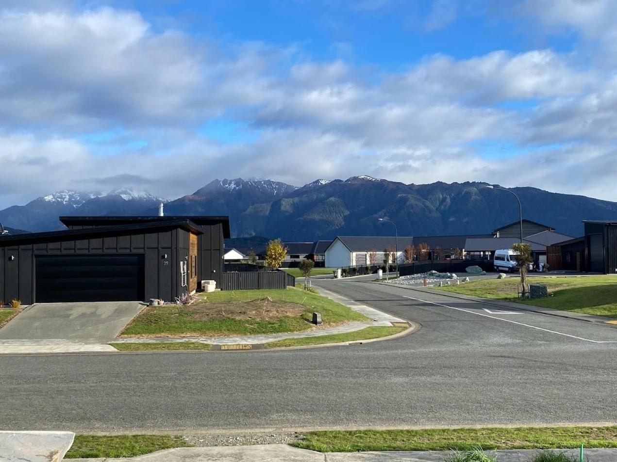 Holiday Home In Beautiful Te Anau Eksteriør billede