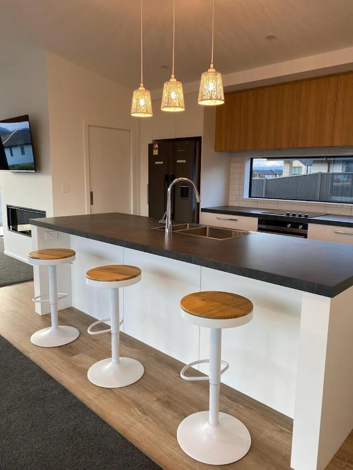 Holiday Home In Beautiful Te Anau Eksteriør billede