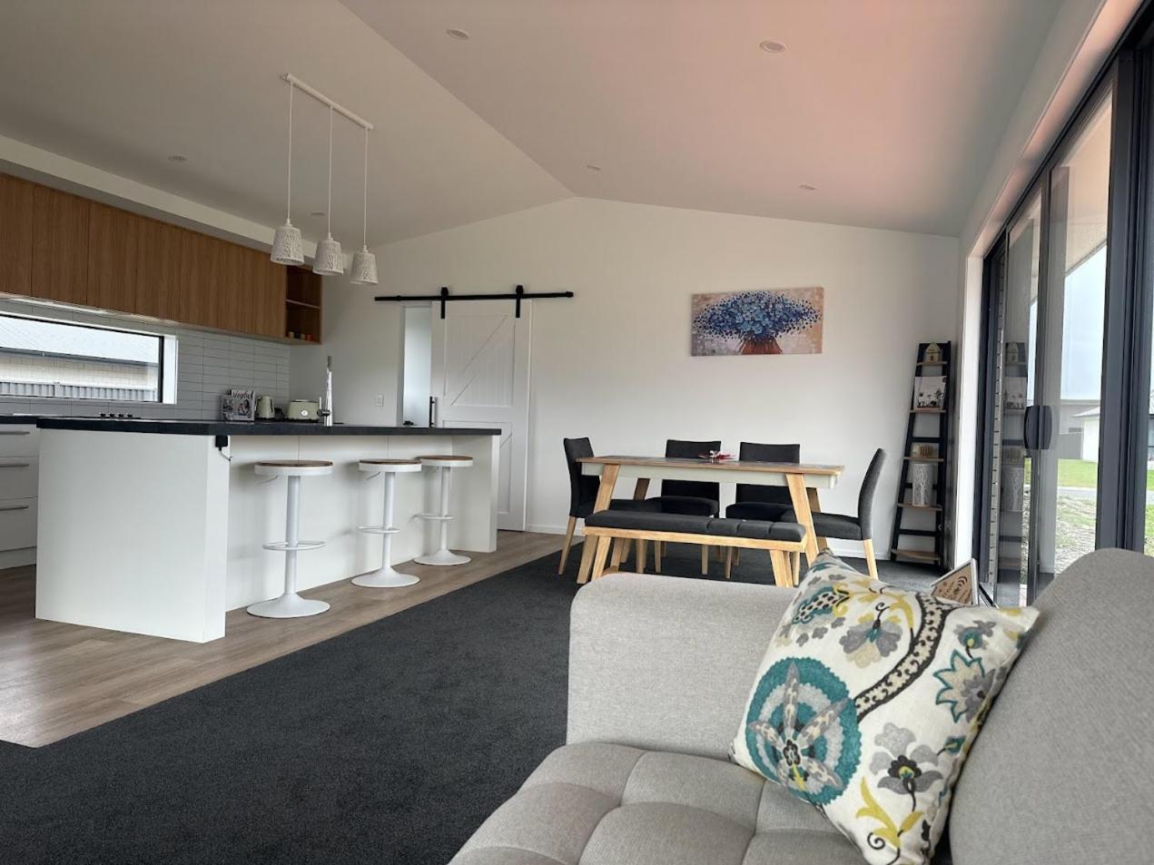 Holiday Home In Beautiful Te Anau Eksteriør billede