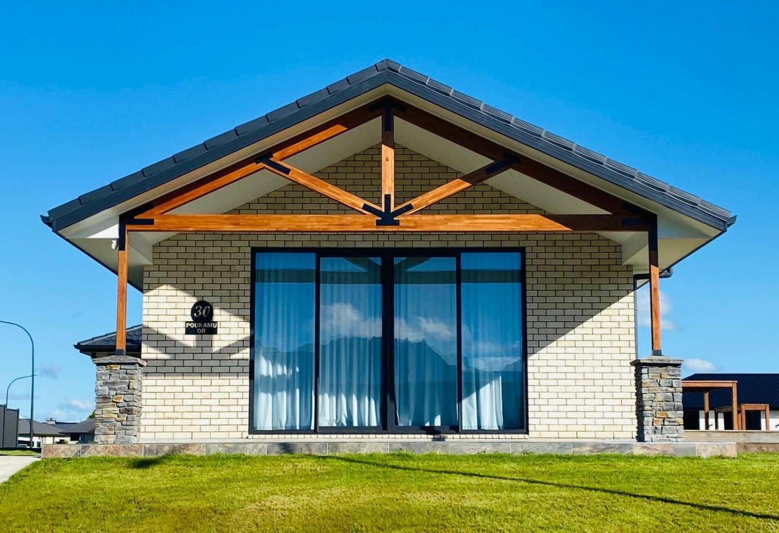 Holiday Home In Beautiful Te Anau Eksteriør billede